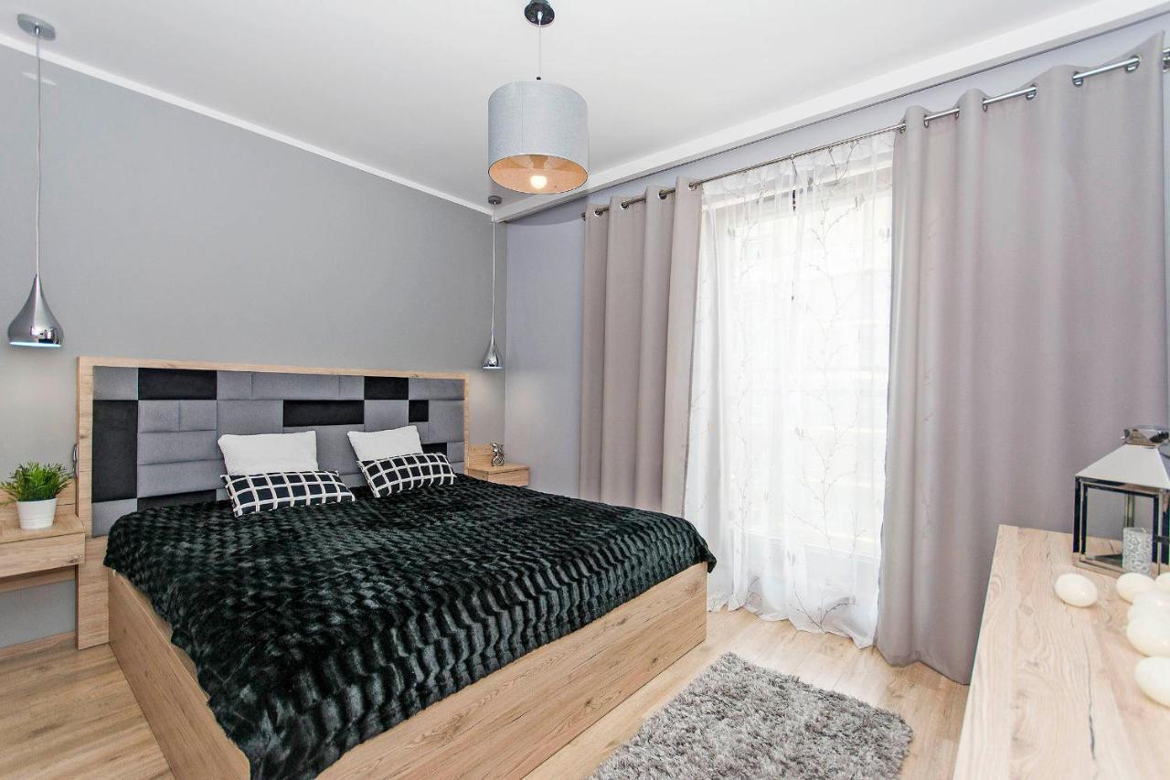 Stylish Apartment Oldtown Riverview Balcony Gdansk Exterior photo
